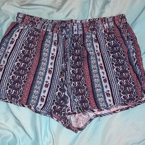 Bohemian shorts